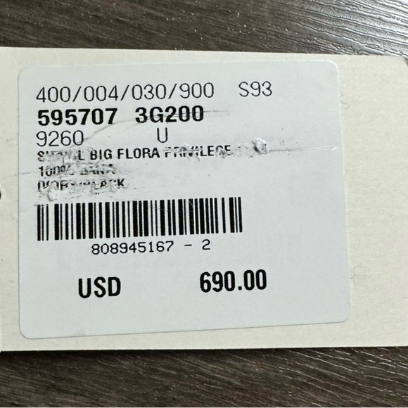 Authentic Gucci Silk Scarf - Picture 4 of 5